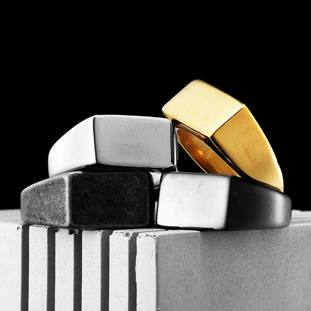 Vintage Fashion Newtown - Minimalist Rectangle Engrave Men Rings Stainless