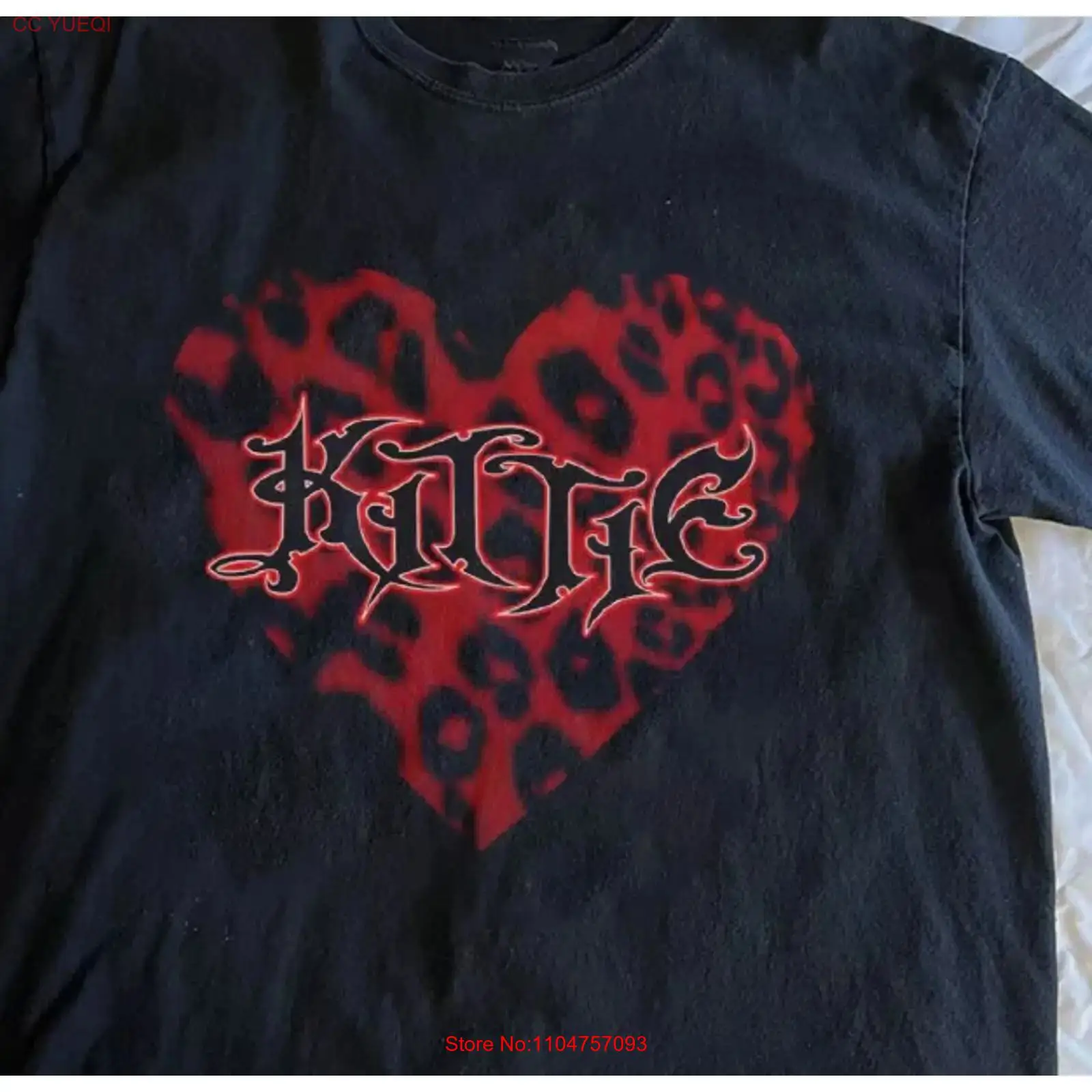 Vintage Fashion News - New KITTIE BAND heart For Fans