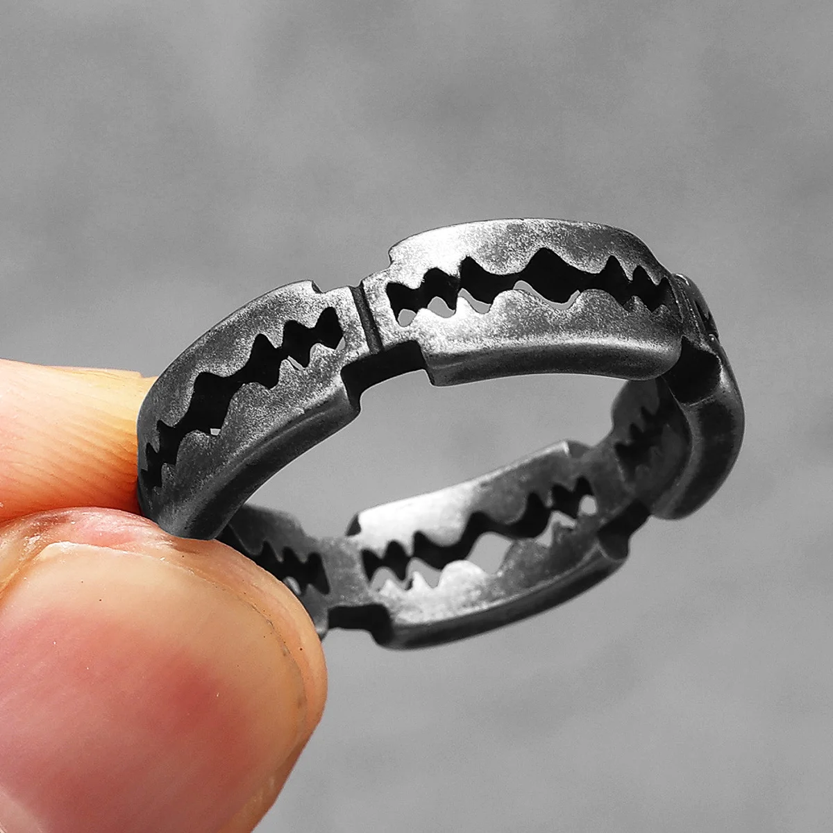 Vintage Fashion Newtown - Retro Razor Blade Men Rings Stainless
