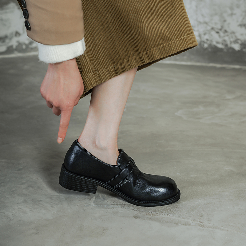 New 2026 Autumn Vintage Natura - огляд і ціна Vintage Fashion Heels