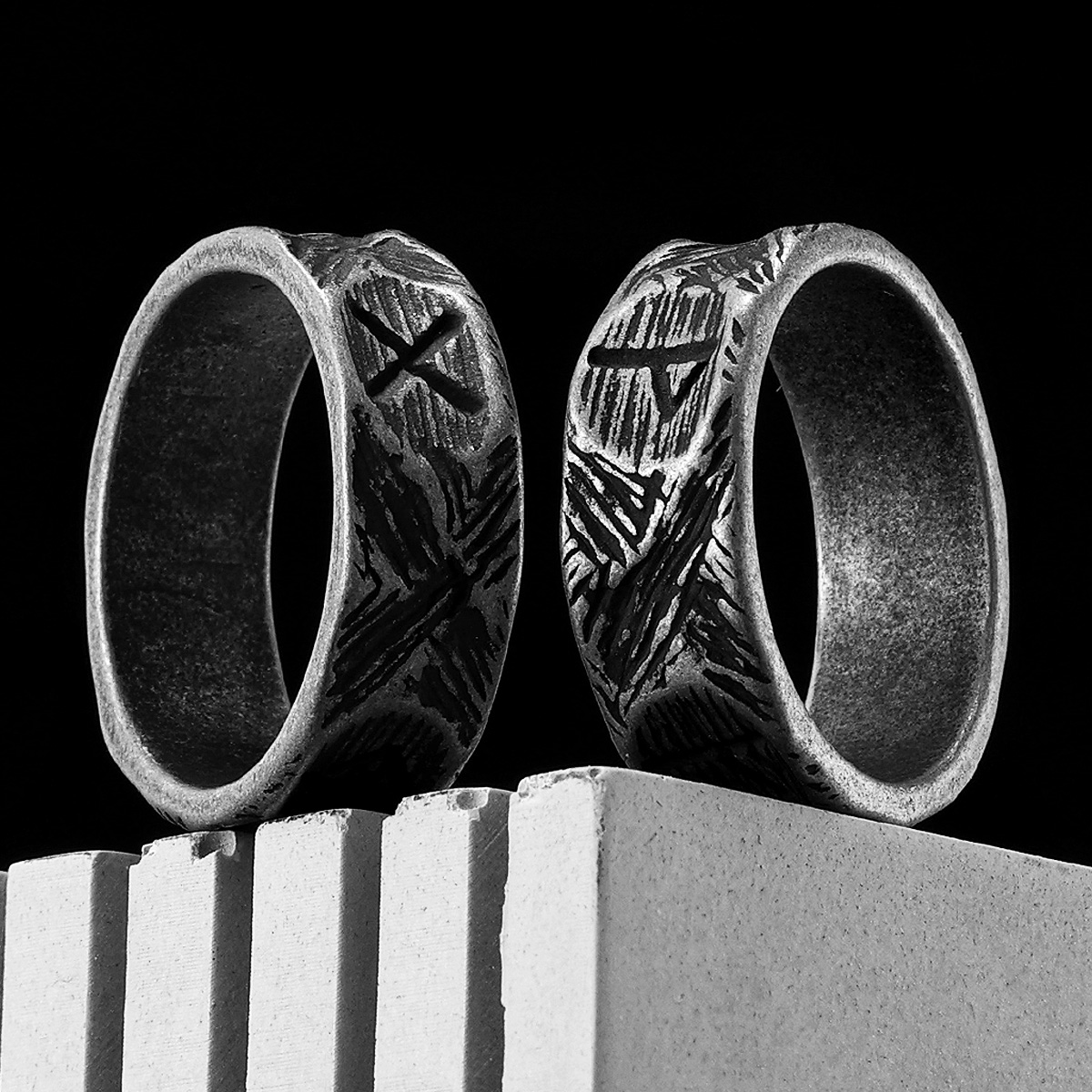 Minimalism Retro Viking Runes  - огляд і ціна Vintage Fashion Newtown