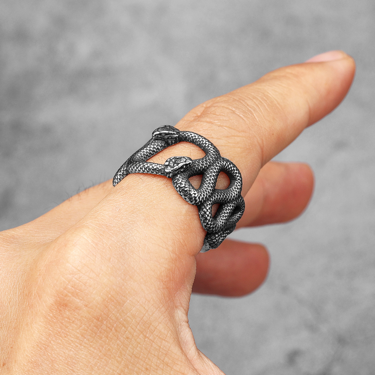 Double Snake Animal Men Rings  - огляд і ціна Vintage Fashion Stuff